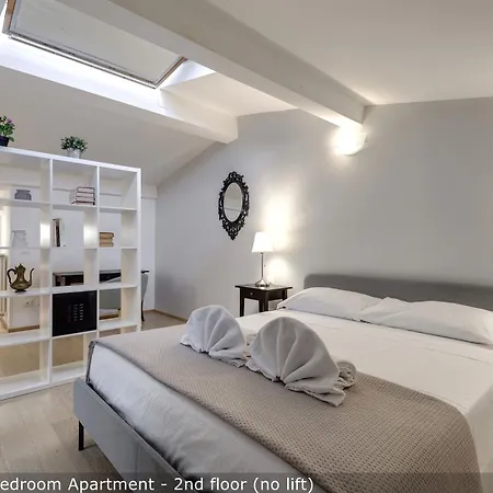 San Zanobi By Mamo Florence